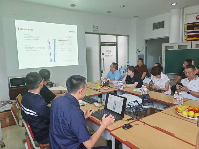 調研先行，技術賦能 香坊區住建局扎實推進老舊電梯更新改造惠民工程